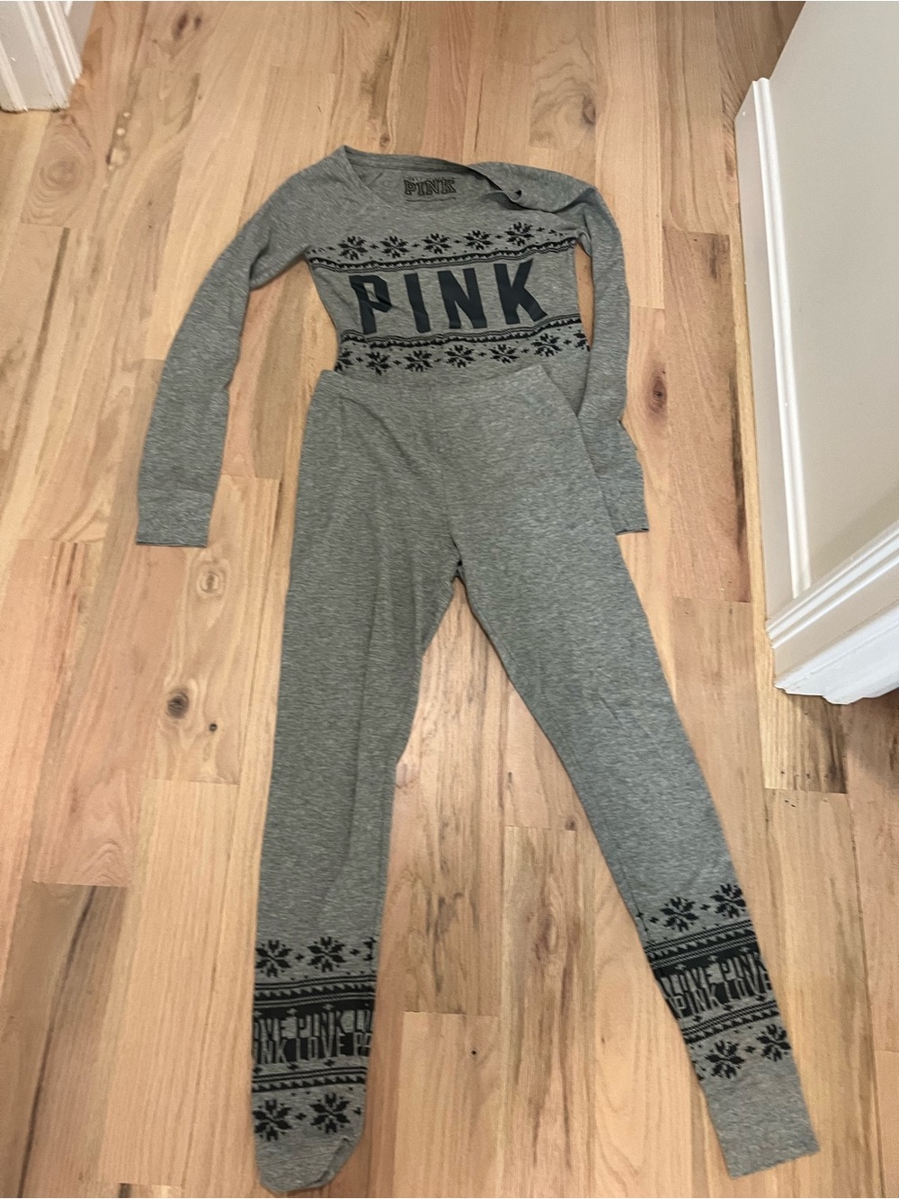 PINK Victoria's Secret Gray Long Sleeve Cozy One-Piece Pajama Jumpsuit